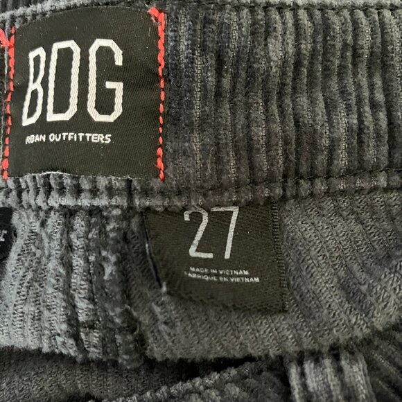 BDG Urban Outfitters Womens Mom Jeans Corduroy High Rise Size 27 Black Dark Gray - Picture 6 of 8
